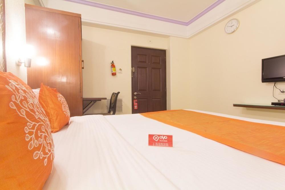 Hotel Peace Park Panvel Exterior photo